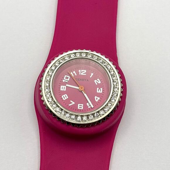Y2K Pink Slap On Geneva Watch - Picture 4 of 5